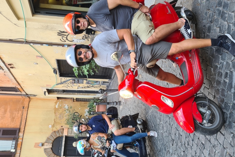 Rome: Self-Driven Sightseeing tocht door Vespa