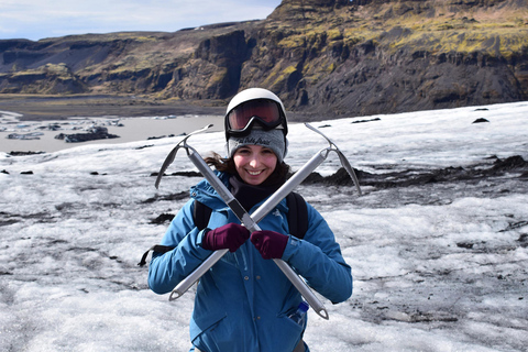 Reykjavik/Sólheimajökull: Glaciärvandring och isklättringGlaciärvandring och isklättring - möte vid Solheimajokull