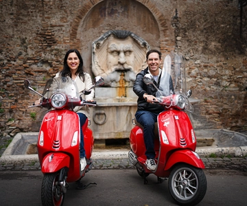 Rome Vespa Tour with Professional Photoshoot