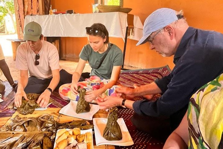 Kampala: Farm and Community Tour with traditional Lunch