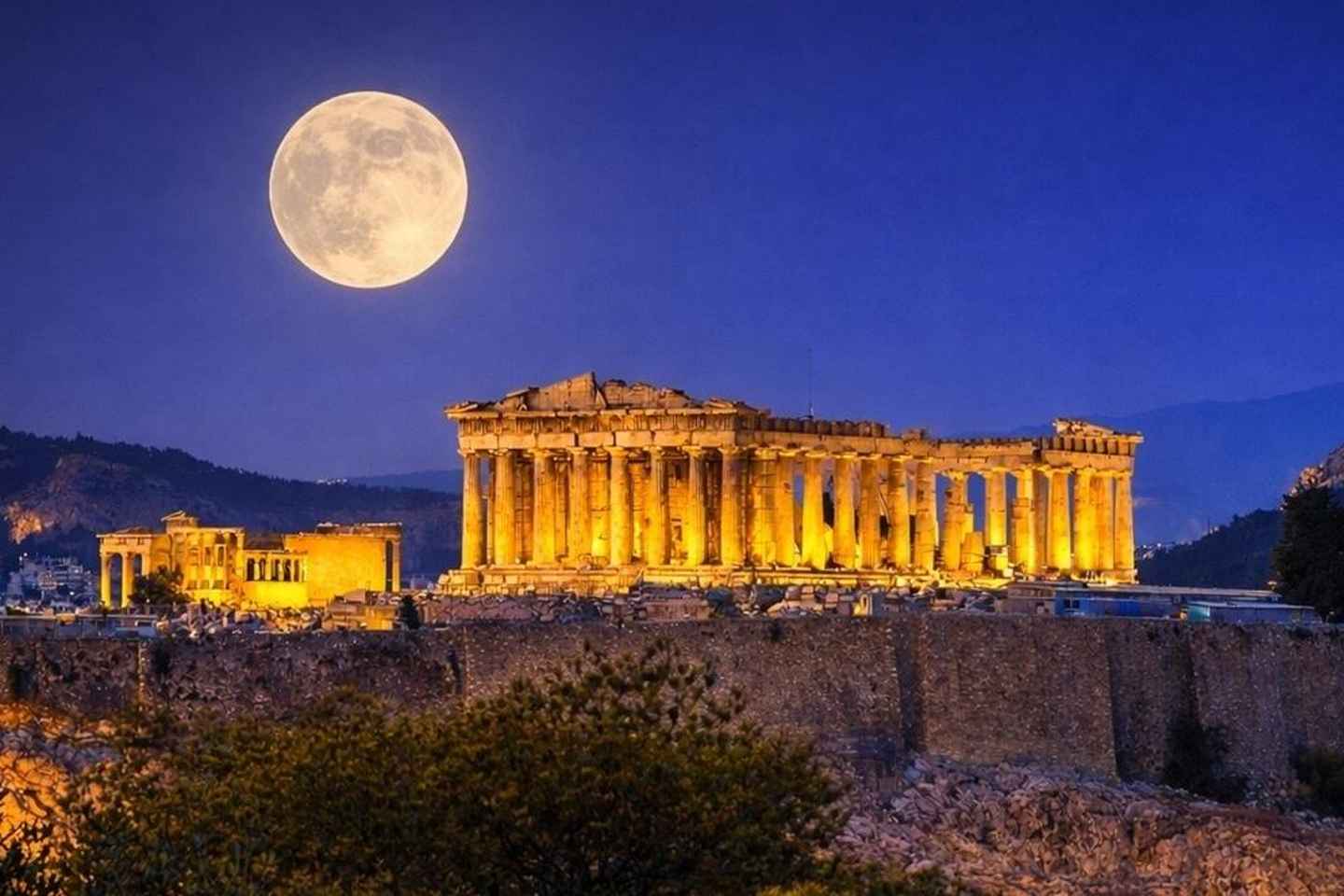 Athens Night Walking Tour