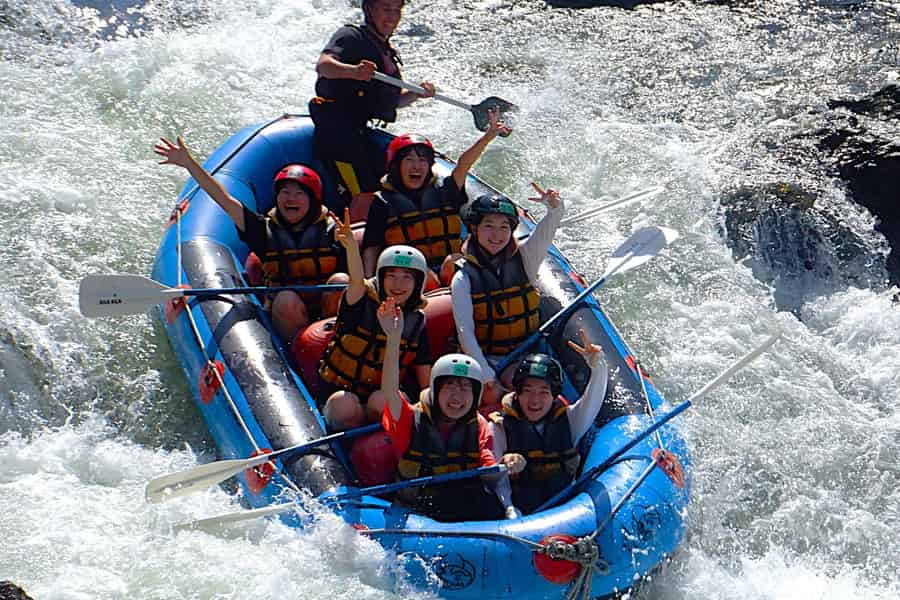 Kyoto: Wildwasser-Rafting auf dem Hozugawa-Fluss. Foto: GetYourGuide Kyoto: Wildwasser-Rafting auf dem Hozugawa-Fluss. Foto: GetYourGuide