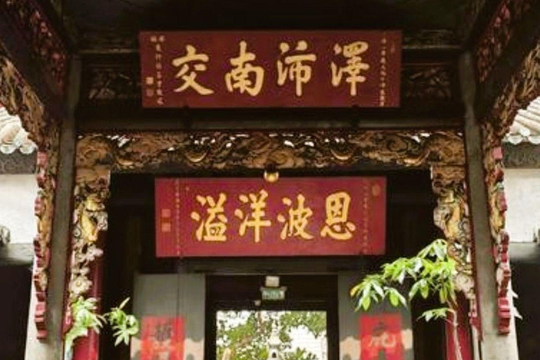 Macau: Private Tour with Red Panda and Fun Vegetarian Lunch