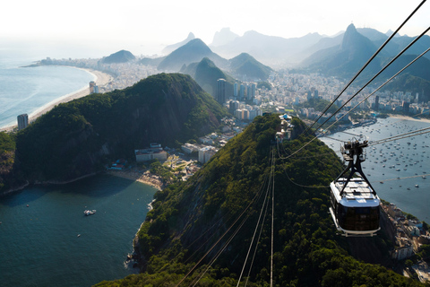 Rio: Przejazd pociągiem do kościoła Chrystusa Odkupiciela i Sugarloaf Combo Tour