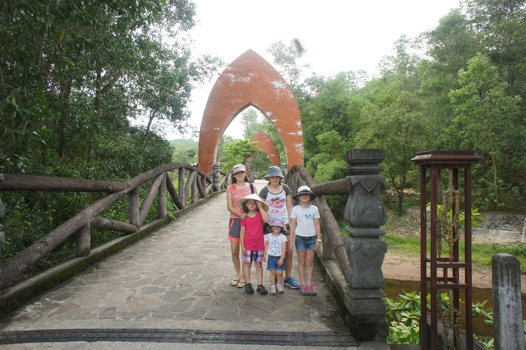 From Hoi An/Da Nang: Tour My Son Sanctuary with car and Boat Shared Tour : Da Nang Pickup