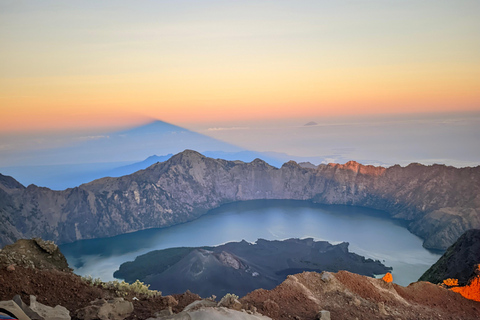 Lomnok Hiking: Mount Rinjani 3Days_2Night Sembalun to senaru