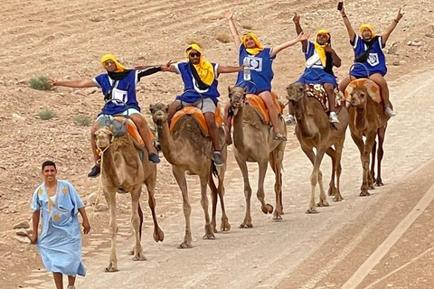 Marrakech: Quadriciclo no deserto de Agafay, passeio de camelo e piscina com almoço