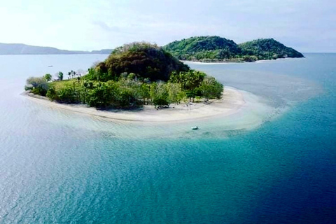 Explora las islas ocultas de Lombok: Gili Asahan, Gede, Goleng y Layar.Salida desde: Kuta Lombok, Selong Belanak, aeropuerto de Lombok