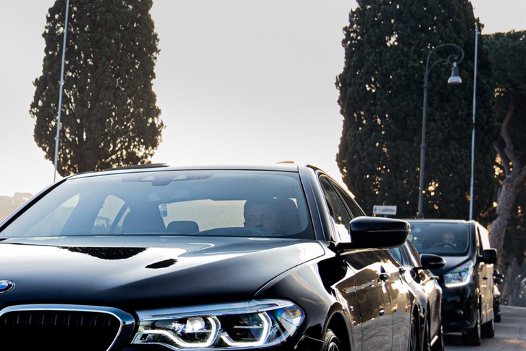 From Bellagio center : Private 1-Way Transfer to Milan City Sedan From Bellagio center : Private 1-Way Transfer to Milan