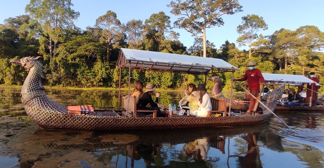 Explore The Beautiful Day View With Angkor Gondola Boat Ride