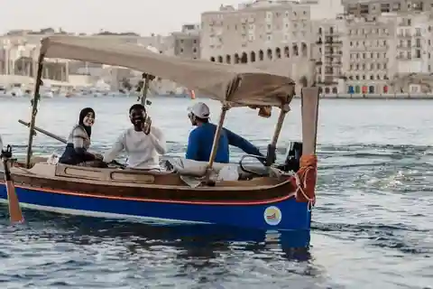 Malta: Cruzeiro privado para piquenique à volta de Valeta e 3 cidades