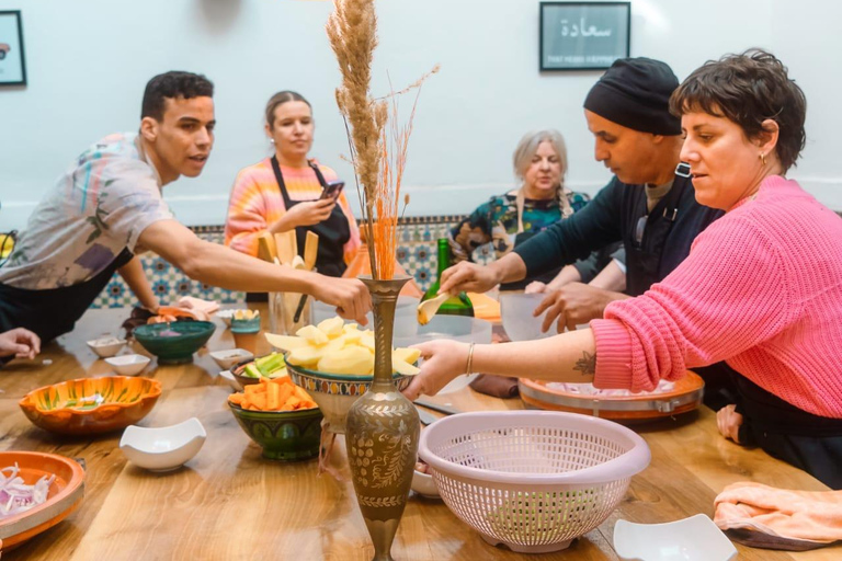 Matlagningskurs i marockansk mat med en lokal kock i Marrakech