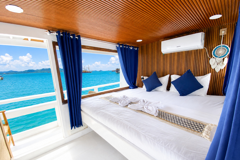 Labuan Bajo: 3-Day Komodo Sailing Ocean View Cabin All Fees Standard Boat | Sharing Room Ocean View | Tiket not Included