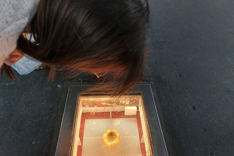 Zurich: Bahnhofstrasse Hidden Stories Walking Tour