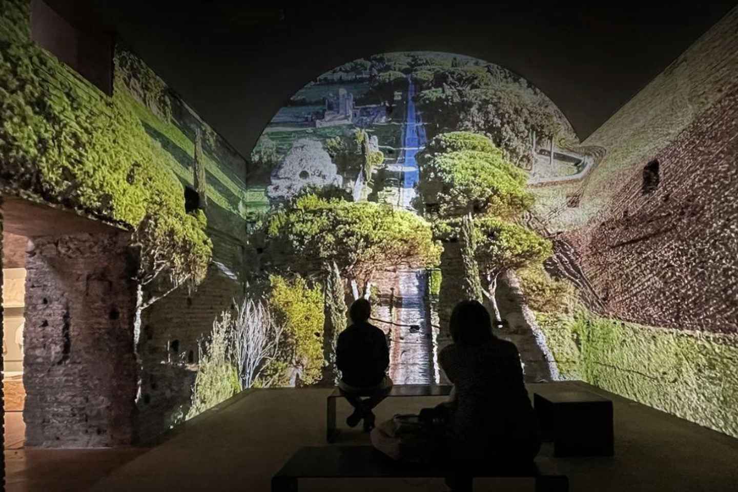 ローマ アッピア街道 サンライズ サイクリングツアー