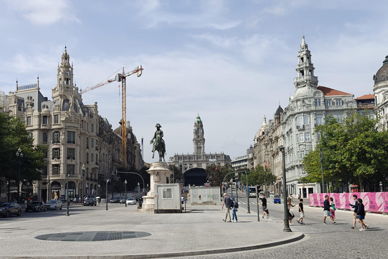 Porto: Walking Tour Highlights with Local Guide (smallgroup) Porto: Walking Tour with Local guide (Private)