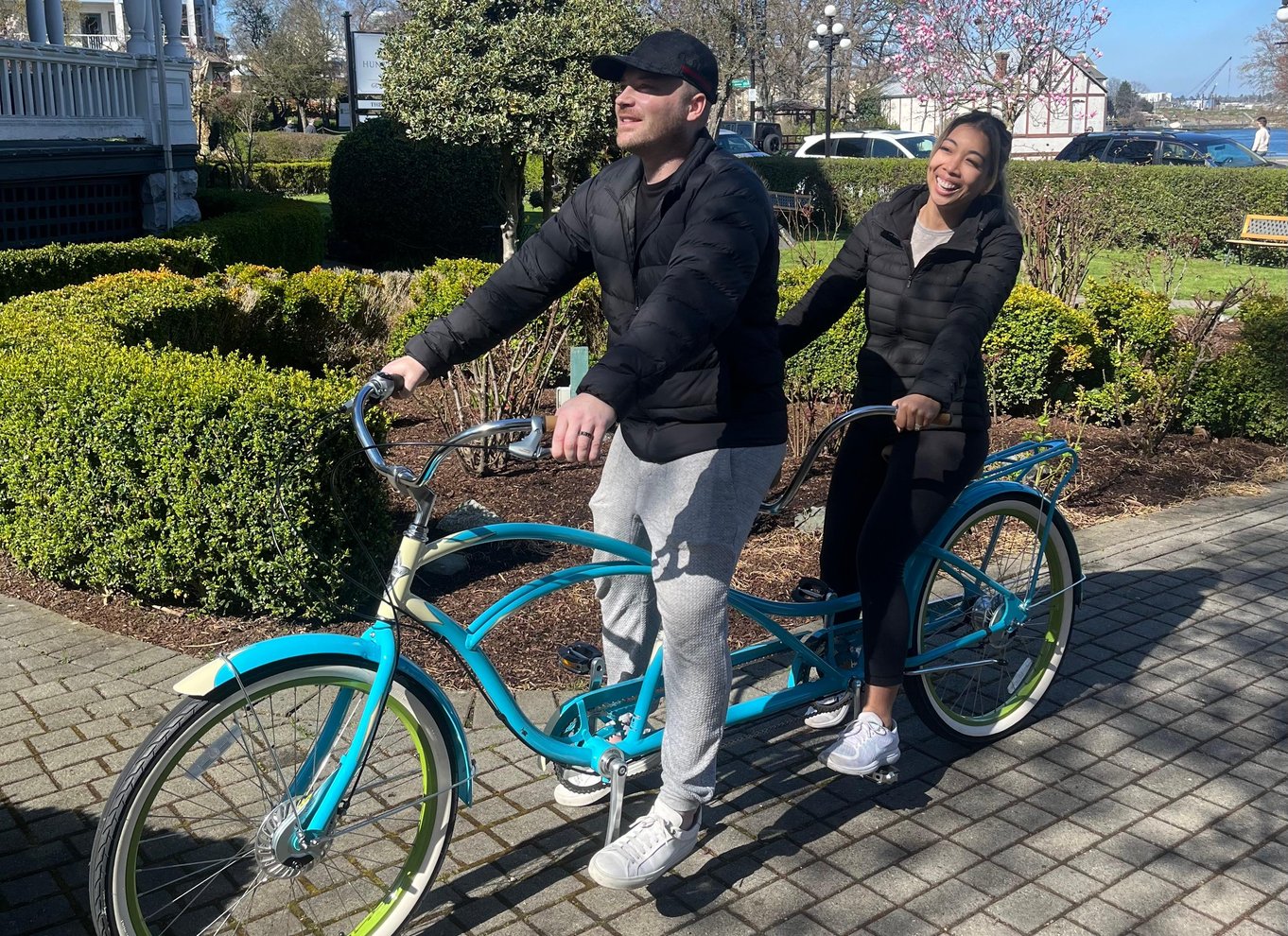 Victoria City Highlights Bike Tour - Castle Hoods & Legends