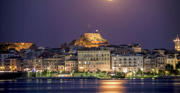 Kavos: Corfu Old Town Night Tour with Transfer