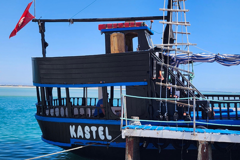 From Djerba: Pirate Day at Plage des Sables Blancs - Zarzis