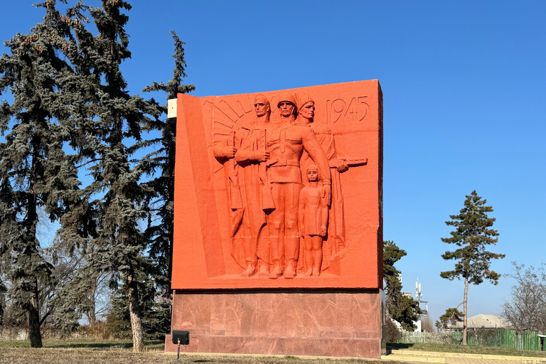 Powrót do ZSRR bez opuszczania Kiszyniowa (z lunchem i napojem)Kiszyniów: autentyczna wycieczka sowiecka z lunchem i napojami