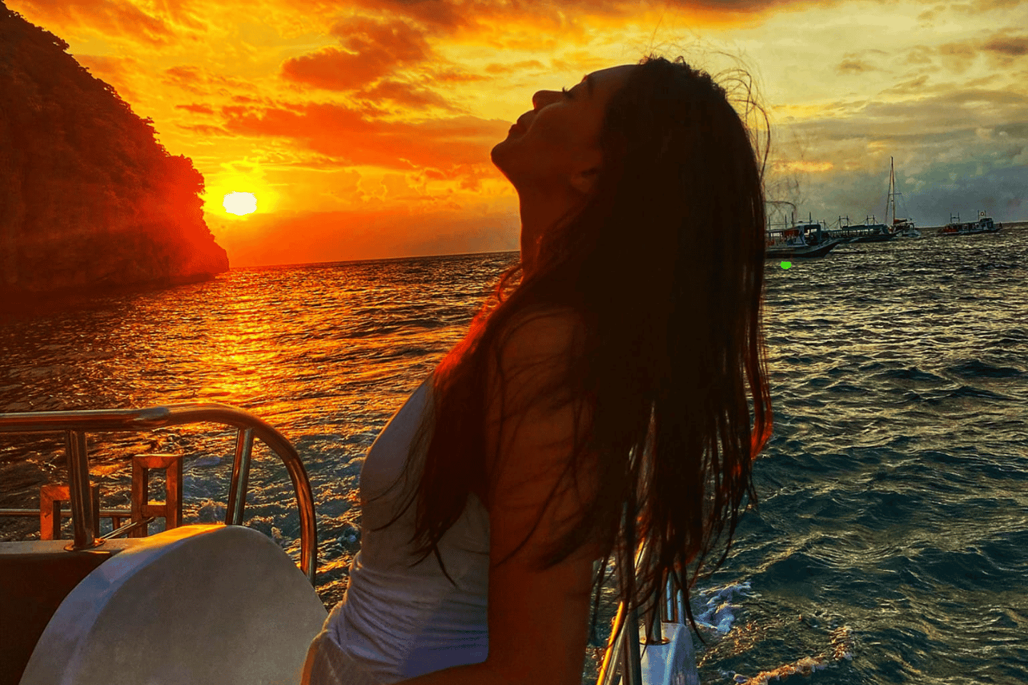 Boracay: Diamond Sunset Cruise (Standard)