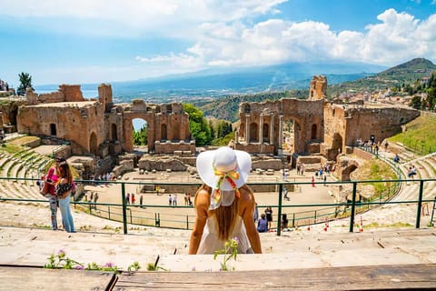 Ätna und Taormina: Private Tour ab Palermo mit dem Minivan, bis zu 8 Personen