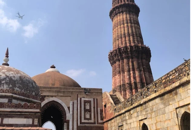 New Delhi: Full-Day Sightseeing Trip with Akshardham Temple New Delhi: Full-Day Sightseeing Trip with Entry Ticket