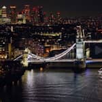 Londra di notte: tour ufficiale in barca del fiume illuminato