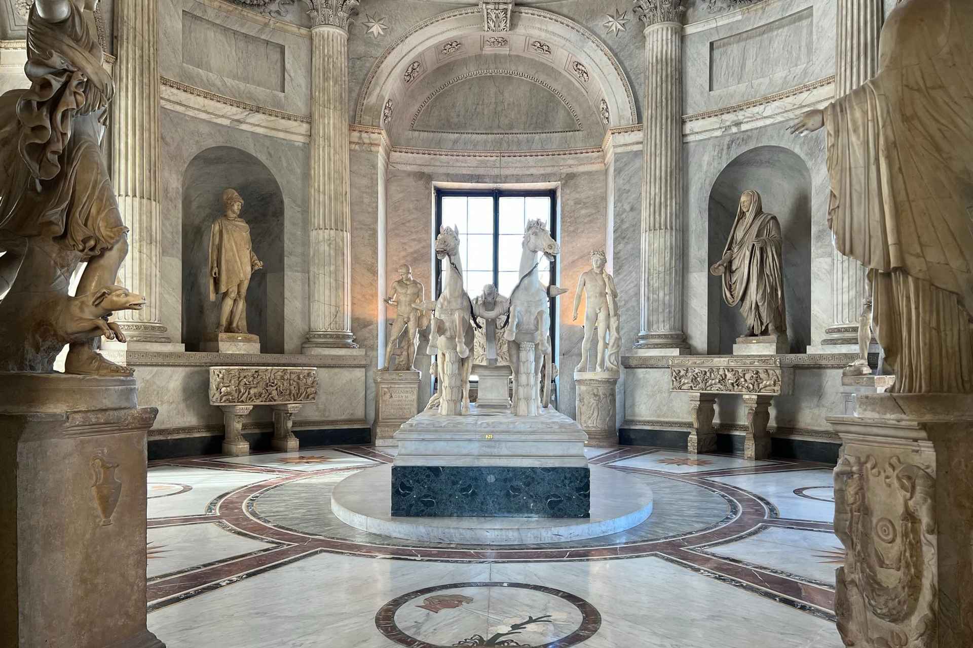 Vatican City: Private Museums Tour with Skip-the-Line Access | Guide to ...
