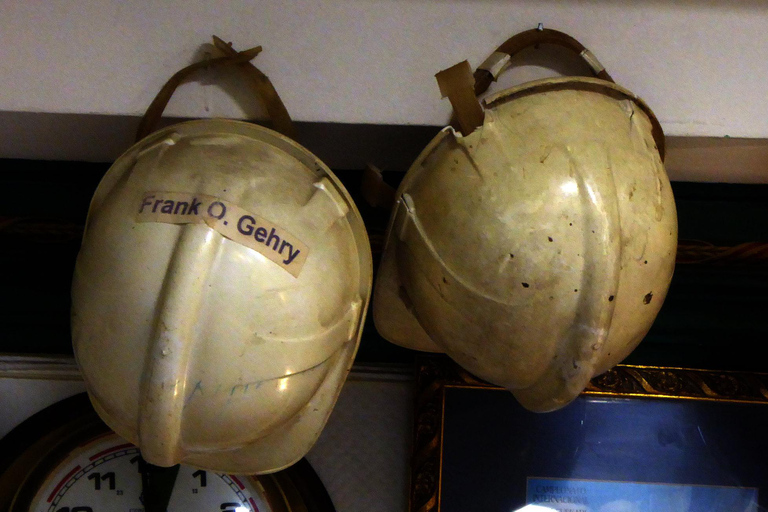 Bilbao: Titânio e Vidro - Tour Particular (Alemão/Inglês)Tour particular: Guggenheim-Insider (em alemão)