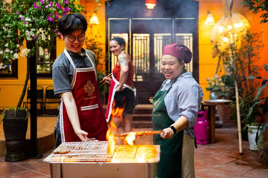 Vegetarischer Kochkurs in Hanoi: Meistert die vietnamesische Küche. Foto: GetYourGuide Vegetarischer Kochkurs in Hanoi: Meistert die vietnamesische Küche. Foto: GetYourGuide