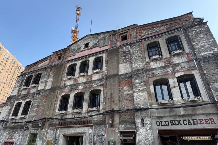 Shanghai Histories Walking Tour: Suzhou Creek to the Bund