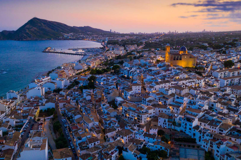From Valencia: Day Trip to Altea, Villajoyosa & Benidorm Altea, Villajoyosa & Benidorm: german, NH Hotel