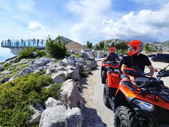 Tour in quad per Skywalk Biokovo con biglietti skip the line