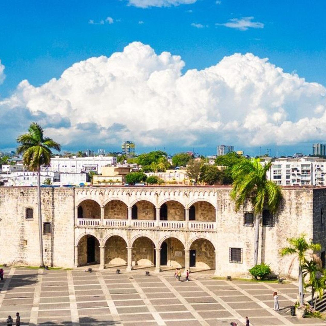 Colonial Zone Santo Domingo: Colonial Zone and Los Tres Ojos Tour | GetYourGuide