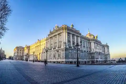 Tour of the historic Royal Palace of Madrid