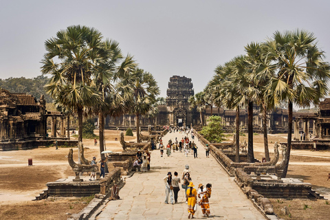 Siem Reap: Alba di Angkot Wat, guida e racconti con trasferimento