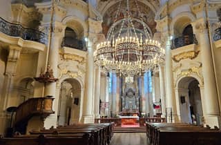Prag: Klassisches Konzert in der St.-Nikolaus-Kirche