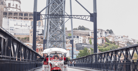 Porto: Private Tuk-Tuk-Tour – Wählen Sie Ihre Strecke (1 Stunde bis ganztägig)