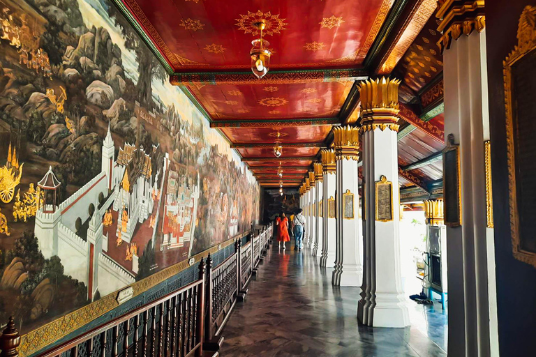 Bangkok: Tour guidato a piedi del Grand Palace e di Wat Phra KaewTour per piccoli gruppi senza tasse d&#039;ingresso