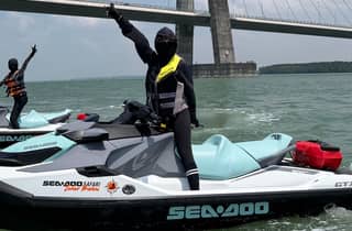 Johor Bahru: Seadoo-Jetski, Einzel-Option D