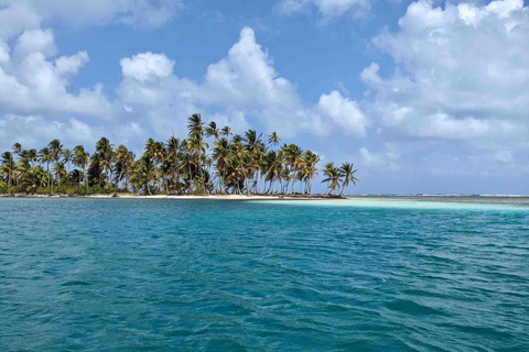 2 Days in Remote San Blas + Tour to magical Cambombia Island