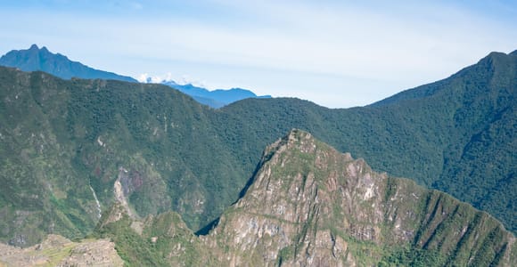 Inca Trail: 2-Day Hike to Machu Picchu & Vistadome Train