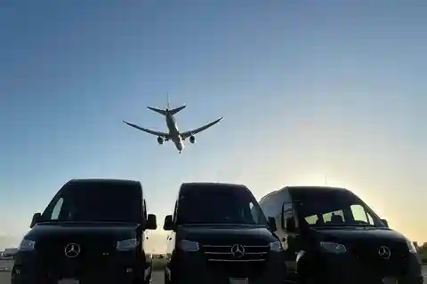 Sprinter Van : Vancouver Airport to Seattle downtown