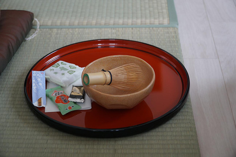 Osaka: Tea Ceremony and Matcha Tea Bowl Making Workshop