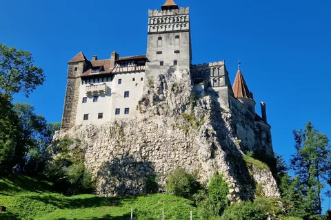 Brașov: Bran, Râșnov e Peleș - Lendas e História