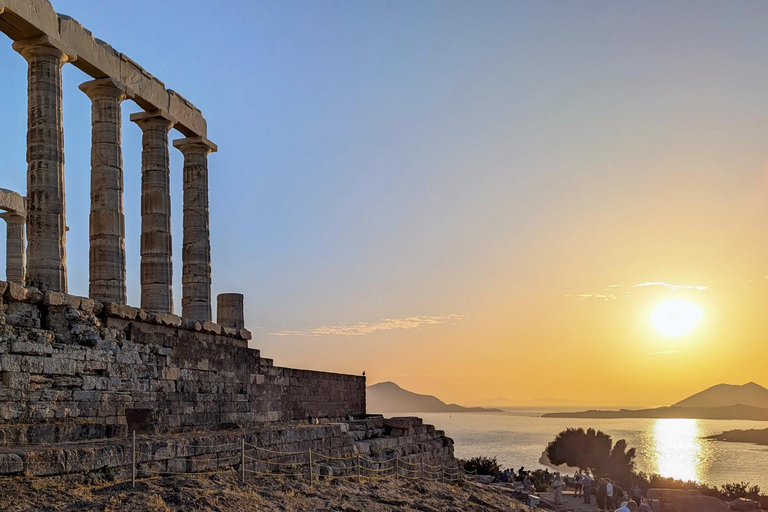 Visite privée de Sounion : juste votre groupe et des photos professionnellesVisite privée de Sounion : uniquement votre groupe et des photos professionnelles
