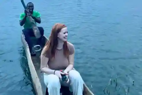 Livingstone: Amazing Traditional Village & Canoe Tour
