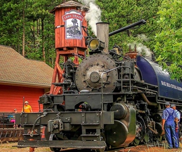 From Rapid City: 1880 Train Guided Tour