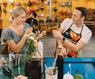 Hoi An: Lantern and Coffee Making Class
